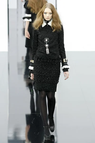 Look 52